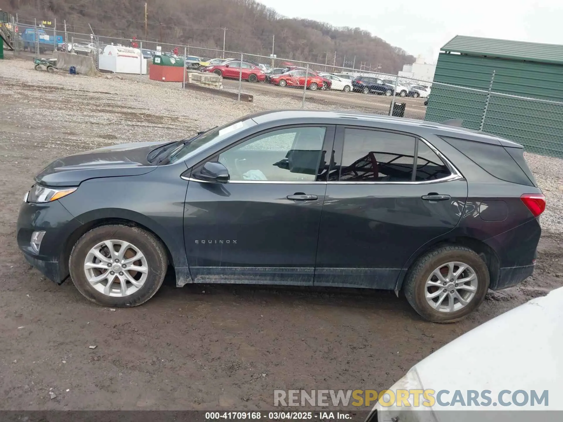 14 Photograph of a damaged car 2GNAXUEV3K6244786 CHEVROLET EQUINOX 2019