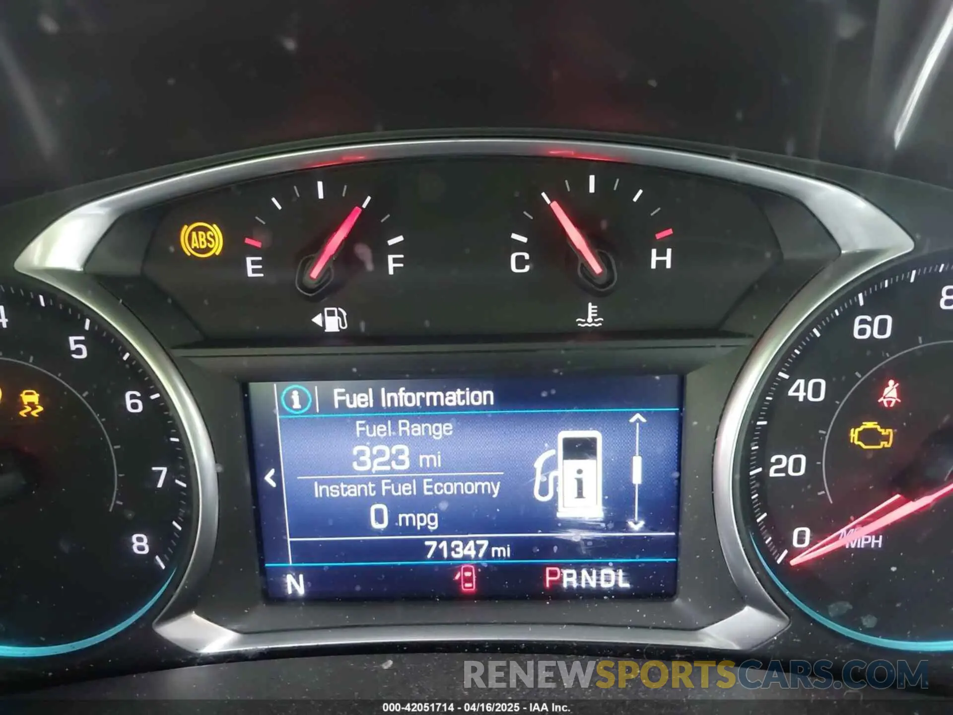 15 Фотография поврежденного автомобиля 2GNAXUEV4K6113060 CHEVROLET EQUINOX 2019