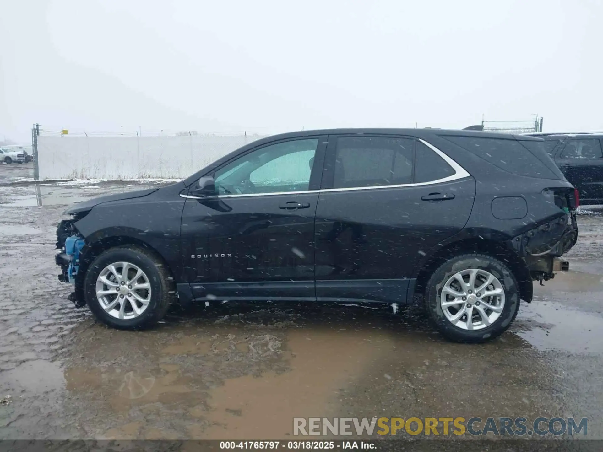 15 Photograph of a damaged car 2GNAXUEV5K6120843 CHEVROLET EQUINOX 2019