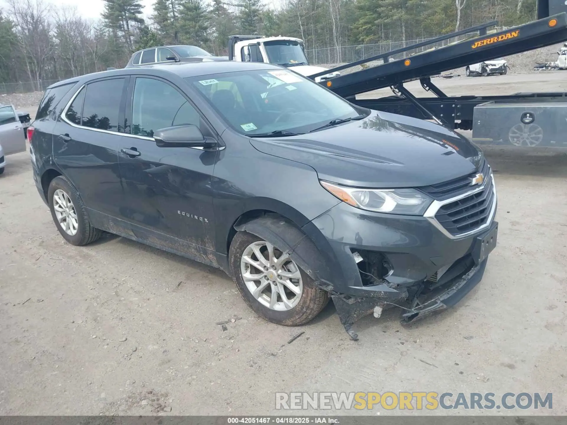 1 Photograph of a damaged car 2GNAXUEV5K6205312 CHEVROLET EQUINOX 2019