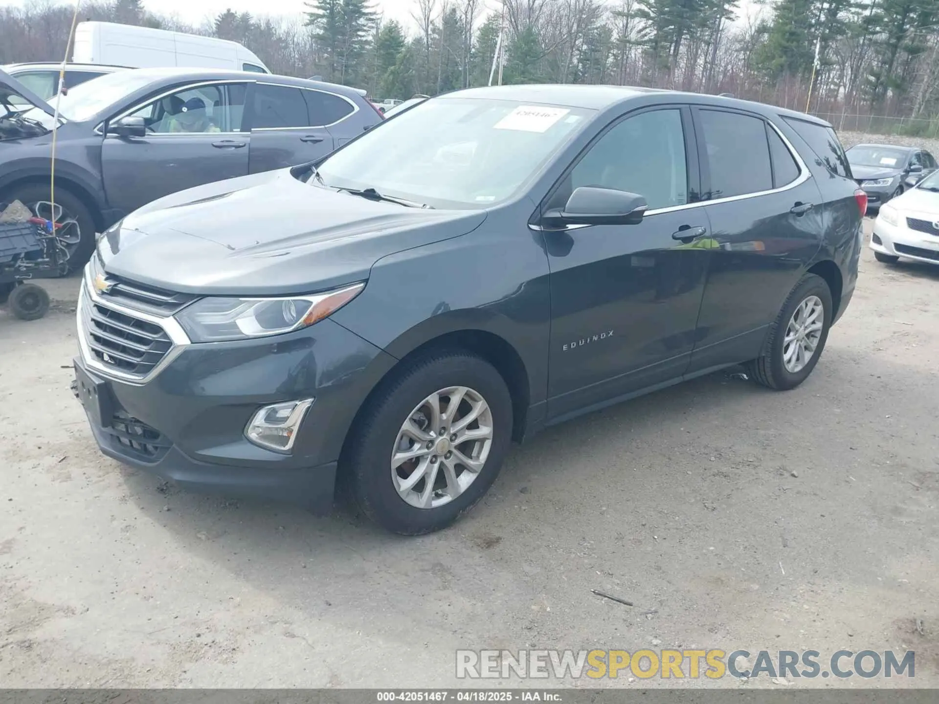 2 Photograph of a damaged car 2GNAXUEV5K6205312 CHEVROLET EQUINOX 2019