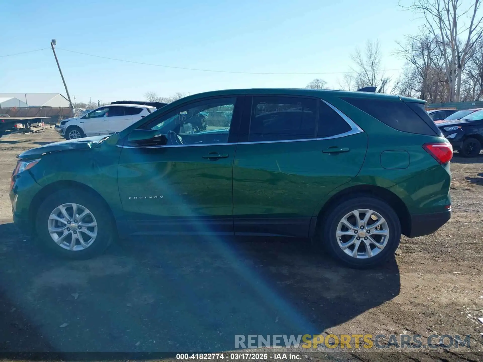 14 Photograph of a damaged car 2GNAXUEV5K6209540 CHEVROLET EQUINOX 2019