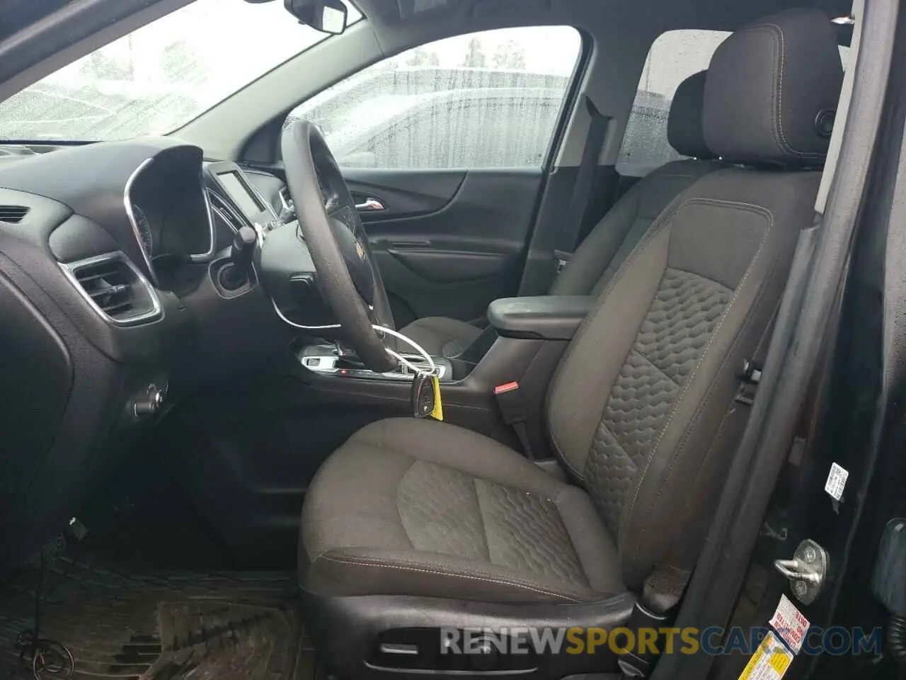 7 Фотография поврежденного автомобиля 2GNAXUEV5K6256292 CHEVROLET EQUINOX 2019