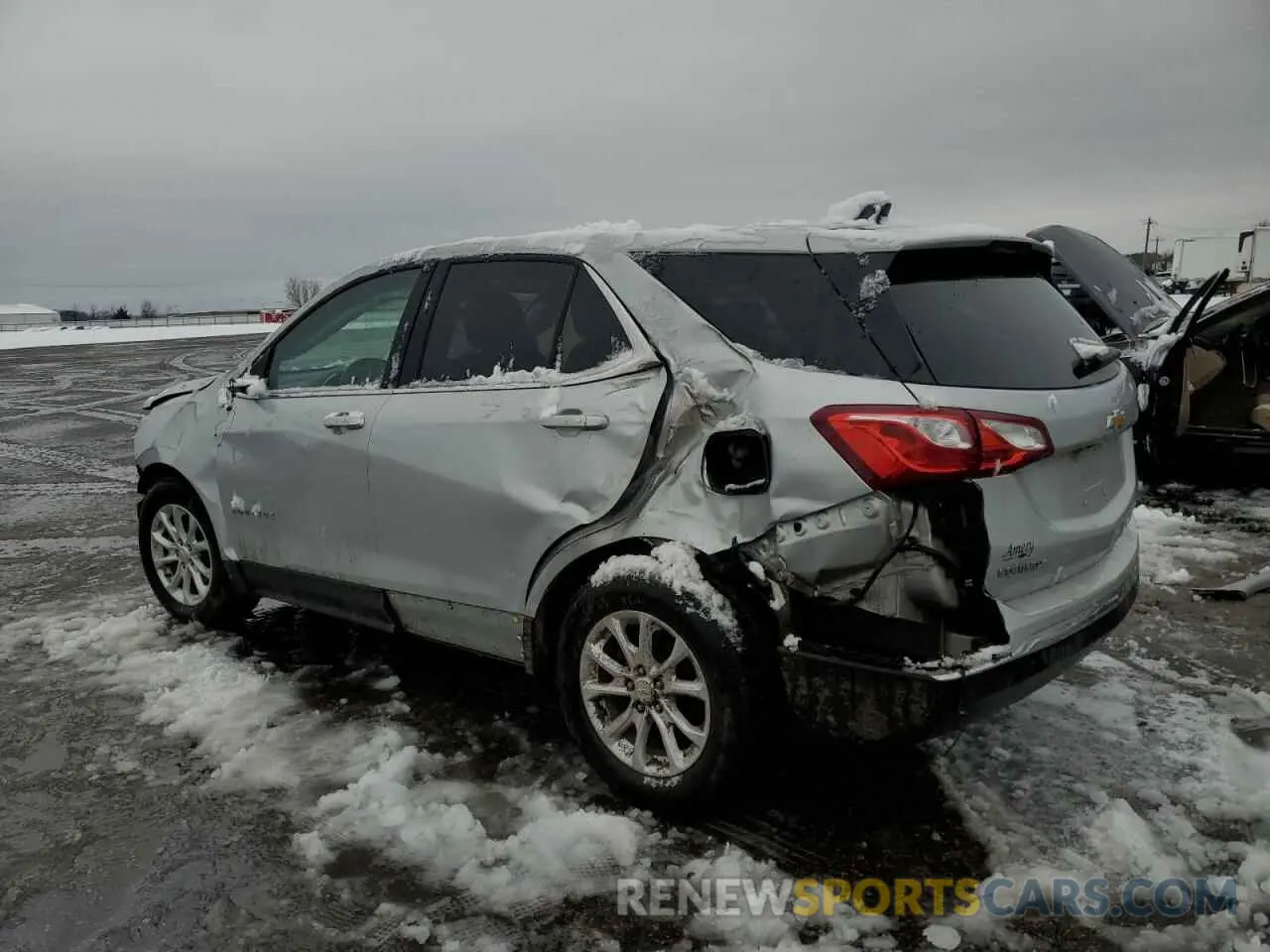 2 Photograph of a damaged car 2GNAXUEV5K6257300 CHEVROLET EQUINOX 2019