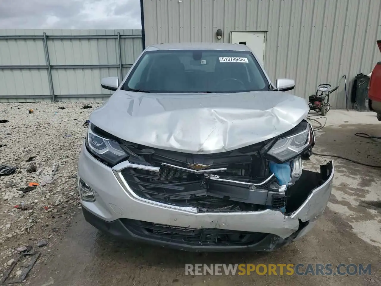 5 Photograph of a damaged car 2GNAXUEV5K6261427 CHEVROLET EQUINOX 2019