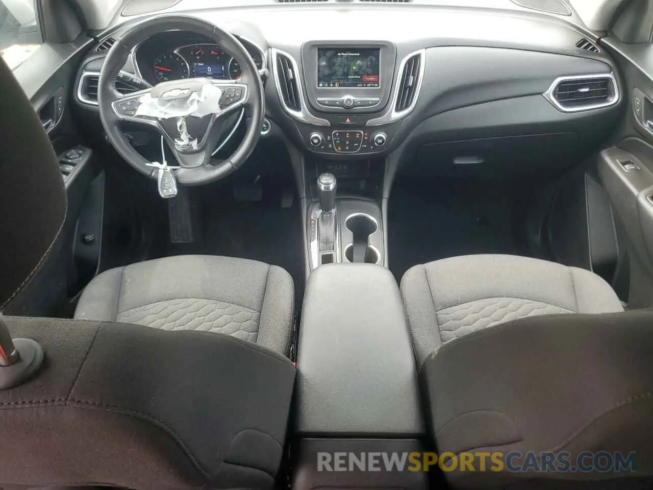 8 Photograph of a damaged car 2GNAXUEV5K6261427 CHEVROLET EQUINOX 2019