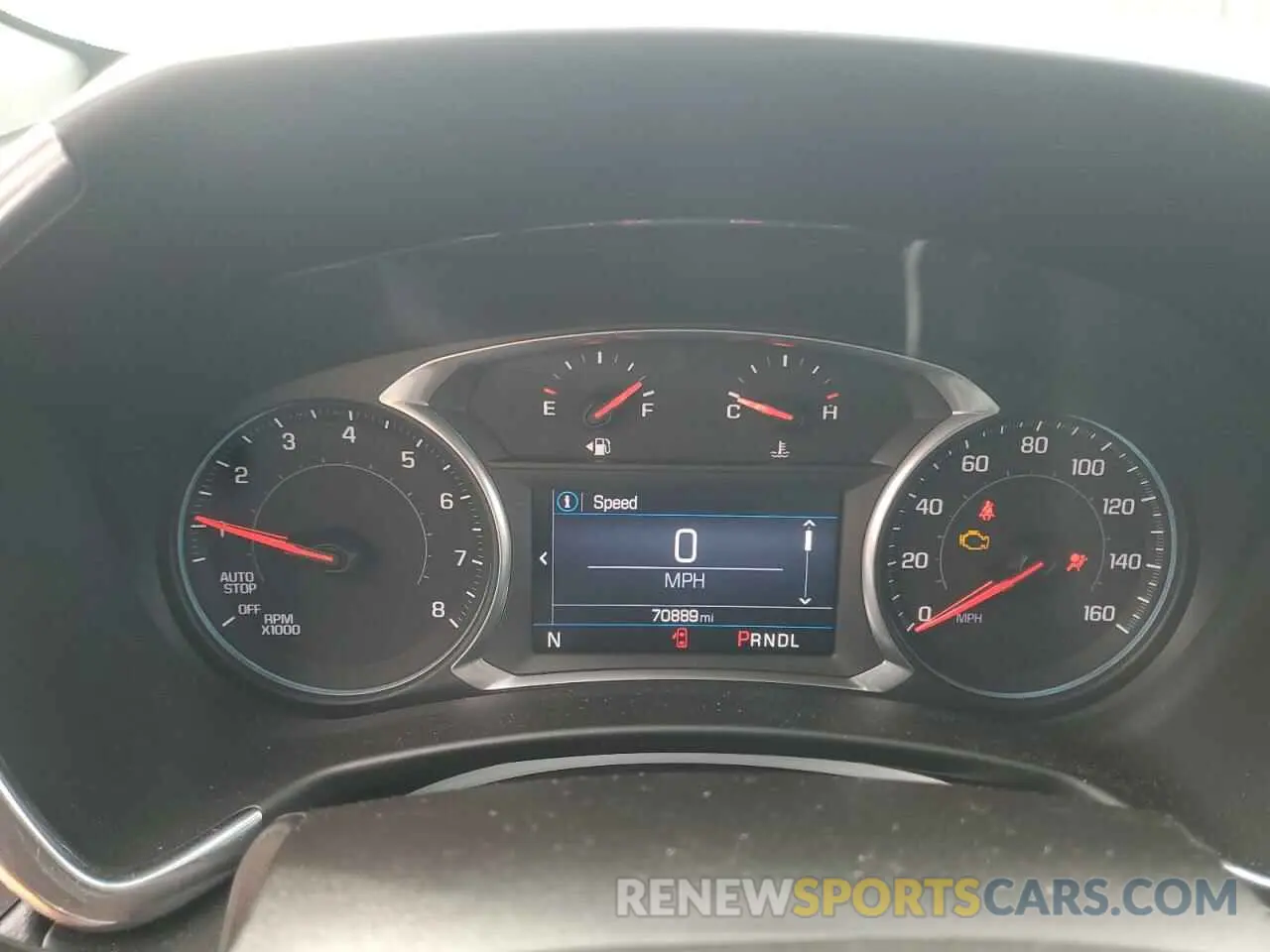9 Photograph of a damaged car 2GNAXUEV5K6261427 CHEVROLET EQUINOX 2019