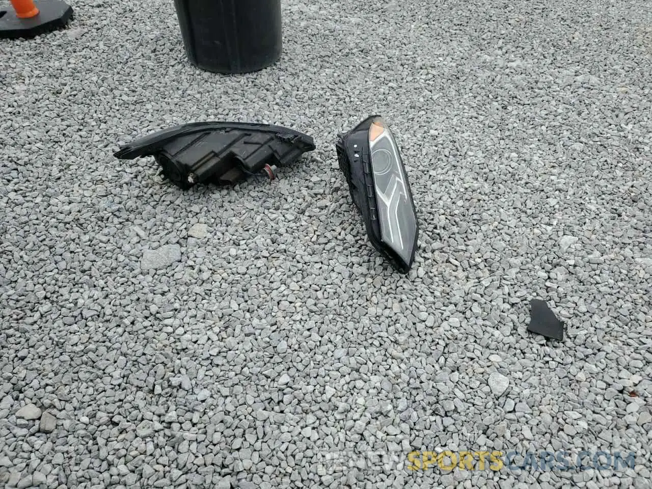 15 Photograph of a damaged car 2GNAXUEV5K6283928 CHEVROLET EQUINOX 2019