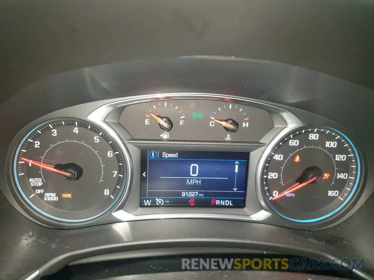 9 Photograph of a damaged car 2GNAXUEV6K6234933 CHEVROLET EQUINOX 2019