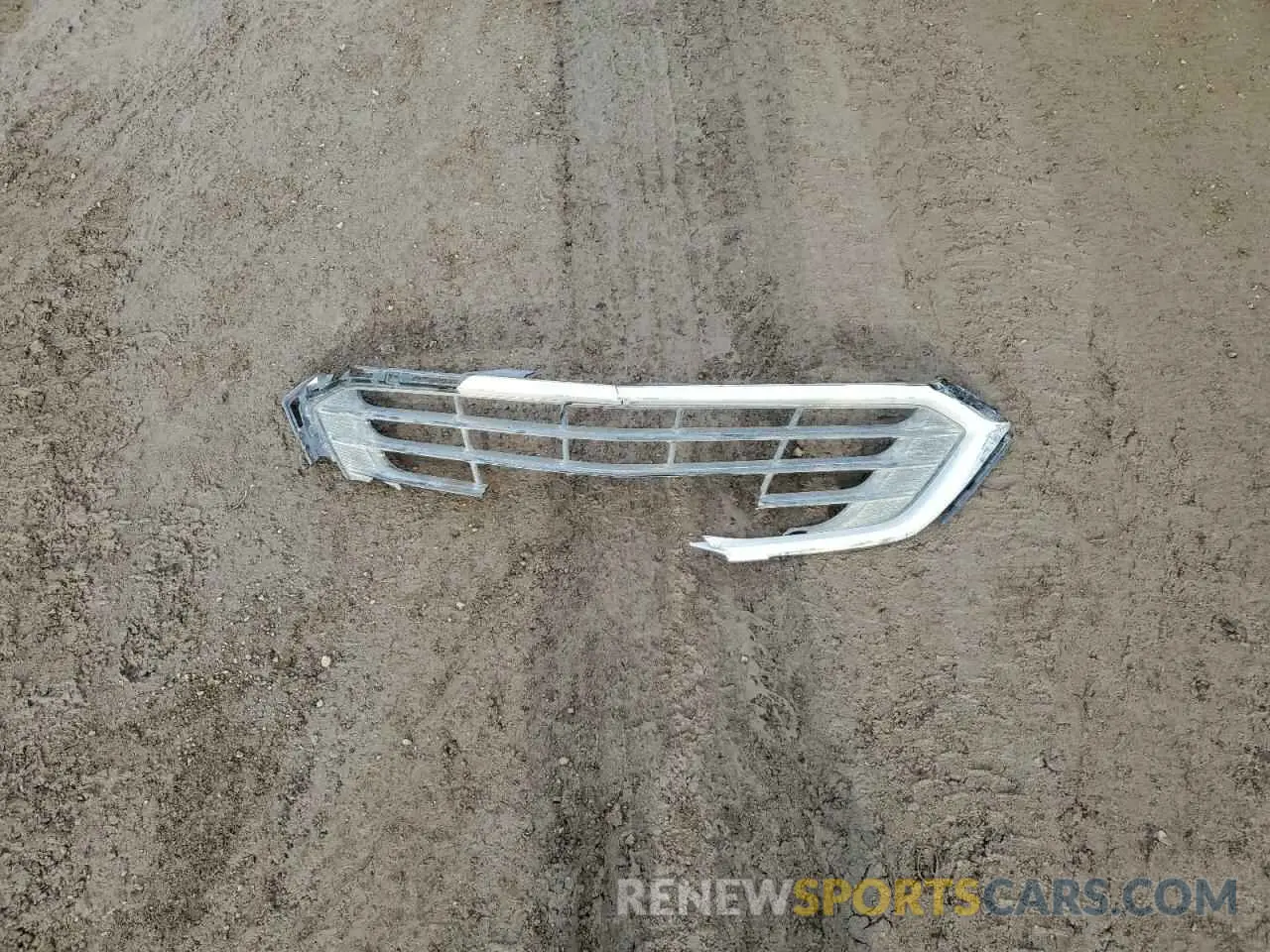 13 Photograph of a damaged car 2GNAXUEV8K6117371 CHEVROLET EQUINOX 2019