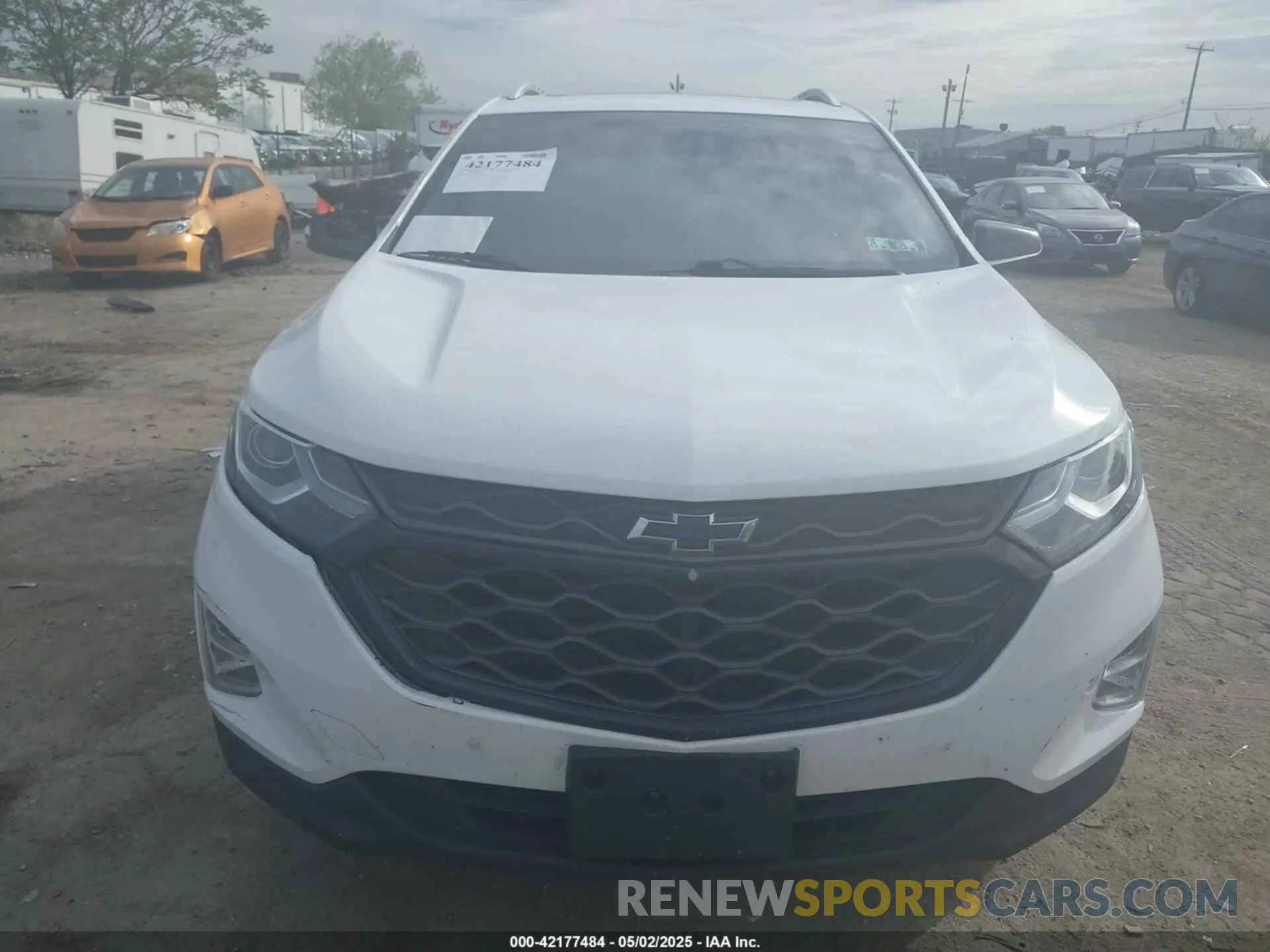 12 Photograph of a damaged car 2GNAXUEV8K6224713 CHEVROLET EQUINOX 2019
