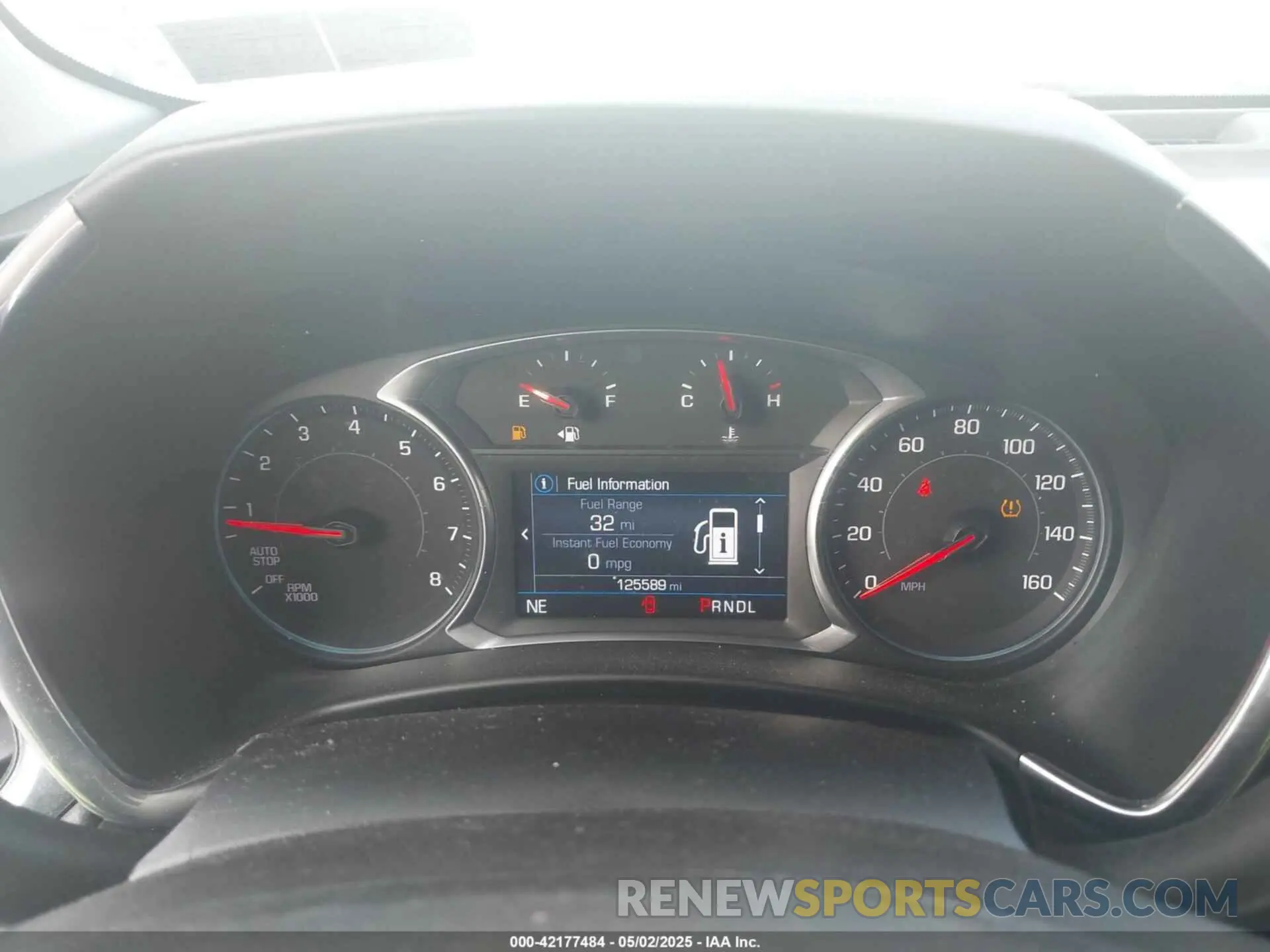 7 Photograph of a damaged car 2GNAXUEV8K6224713 CHEVROLET EQUINOX 2019