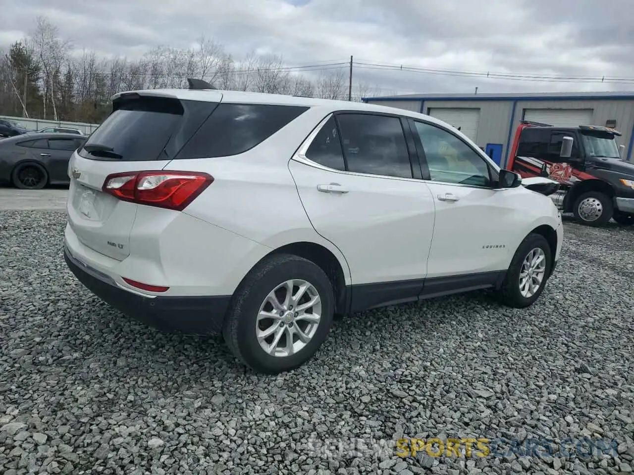 3 Фотография поврежденного автомобиля 2GNAXUEV9K6128458 CHEVROLET EQUINOX 2019
