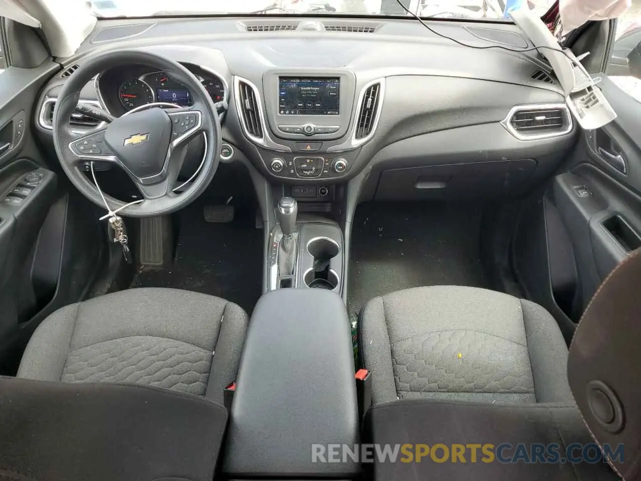 8 Photograph of a damaged car 2GNAXUEV9K6184254 CHEVROLET EQUINOX 2019