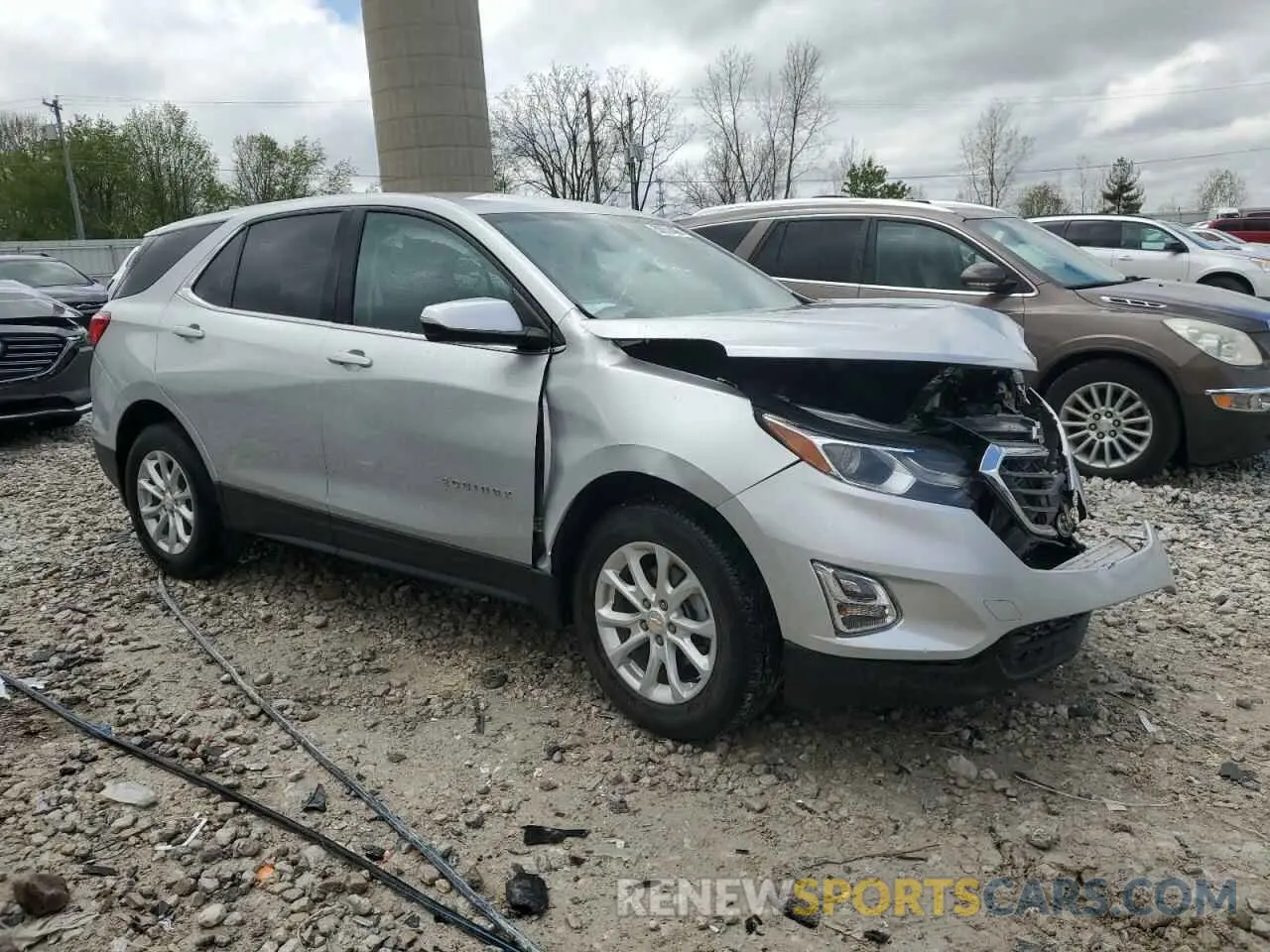 4 Photograph of a damaged car 2GNAXUEVXK6240850 CHEVROLET EQUINOX 2019
