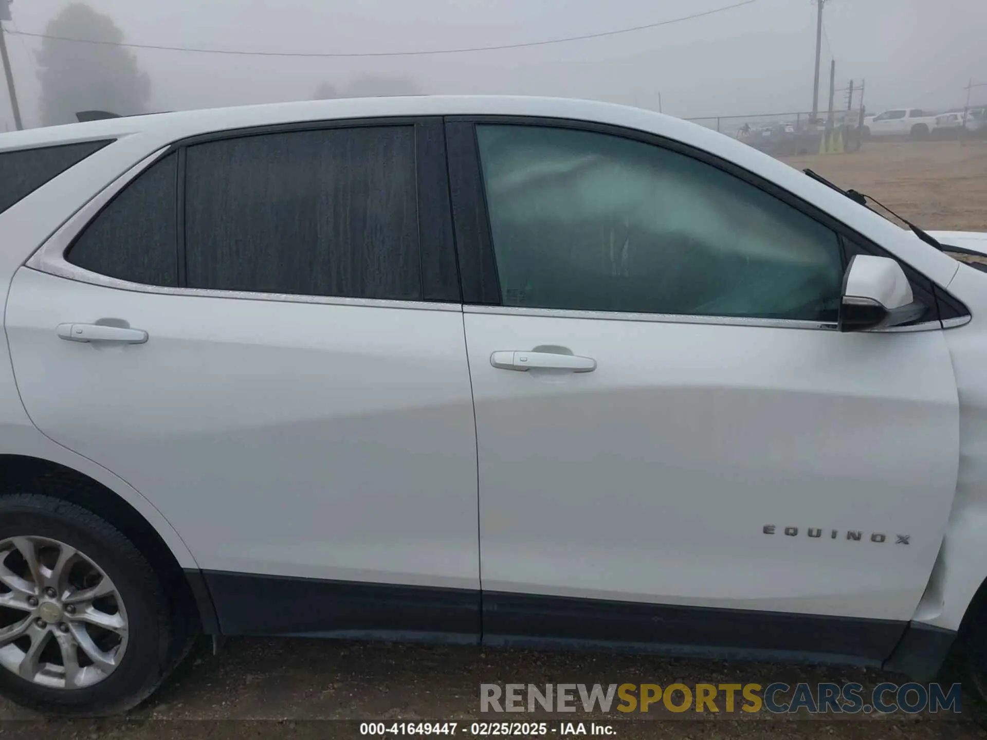 13 Photograph of a damaged car 2GNAXUEVXK6254229 CHEVROLET EQUINOX 2019