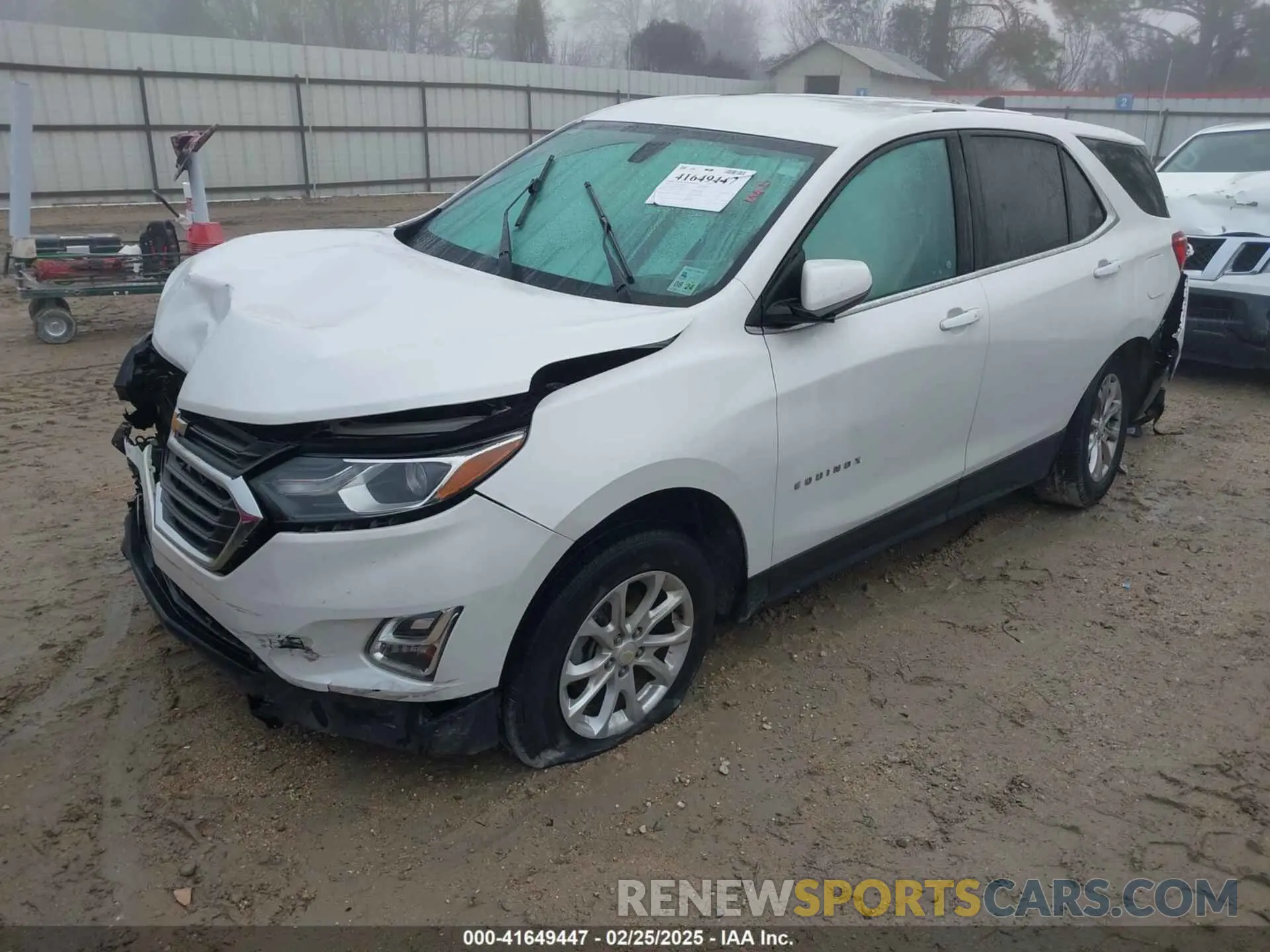 2 Photograph of a damaged car 2GNAXUEVXK6254229 CHEVROLET EQUINOX 2019