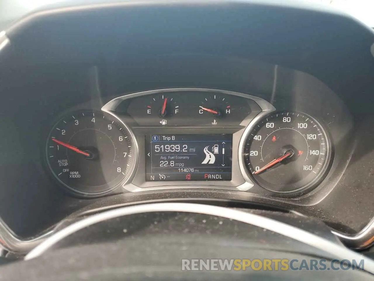 9 Photograph of a damaged car 2GNAXVEX2K6173376 CHEVROLET EQUINOX 2019