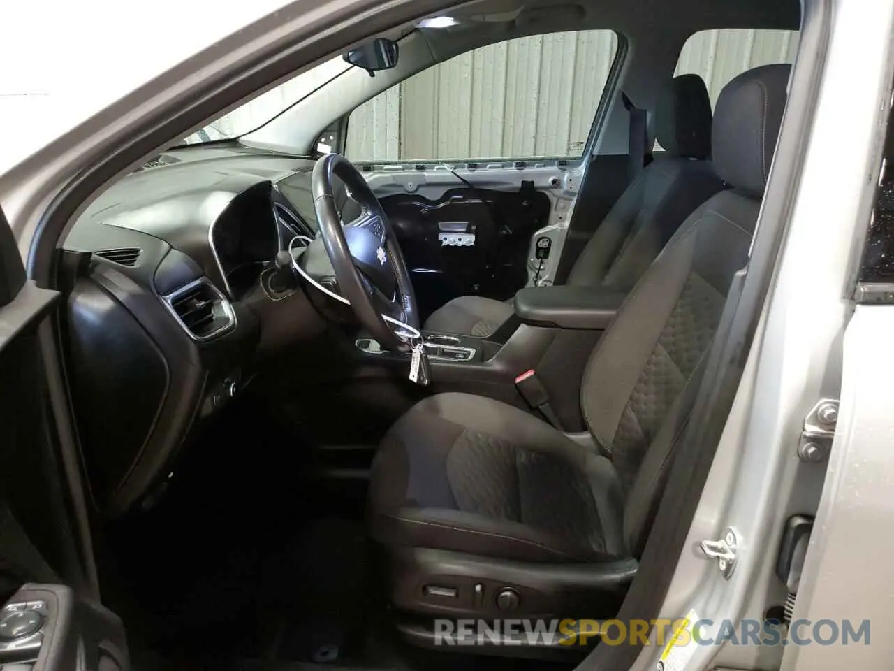 7 Photograph of a damaged car 2GNAXVEX2K6267936 CHEVROLET EQUINOX 2019