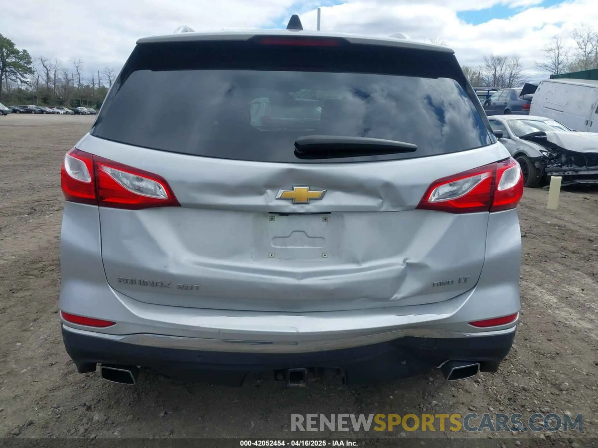 6 Photograph of a damaged car 2GNAXVEX8K6104224 CHEVROLET EQUINOX 2019