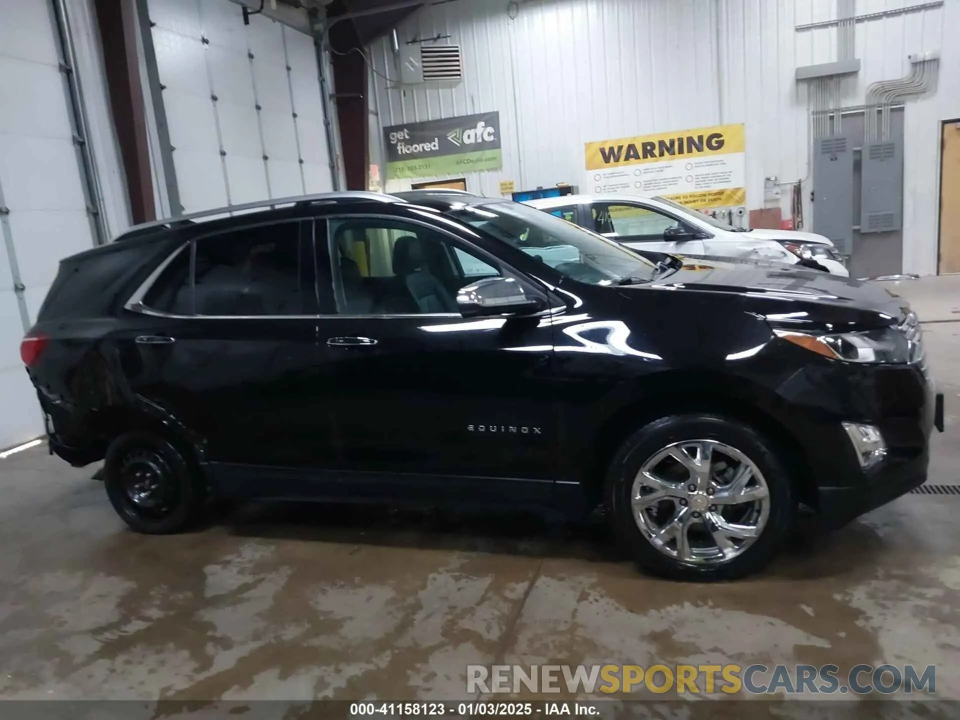 13 Photograph of a damaged car 2GNAXXEV0K6246139 CHEVROLET EQUINOX 2019