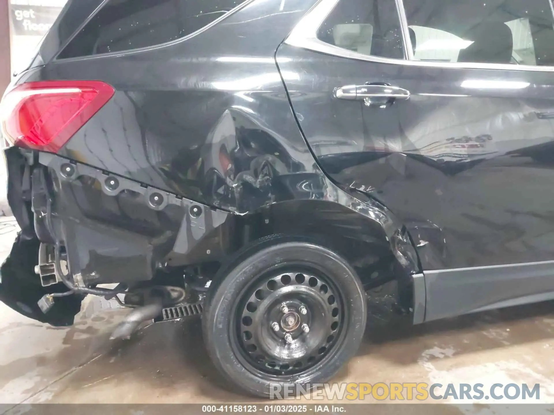 6 Photograph of a damaged car 2GNAXXEV0K6246139 CHEVROLET EQUINOX 2019