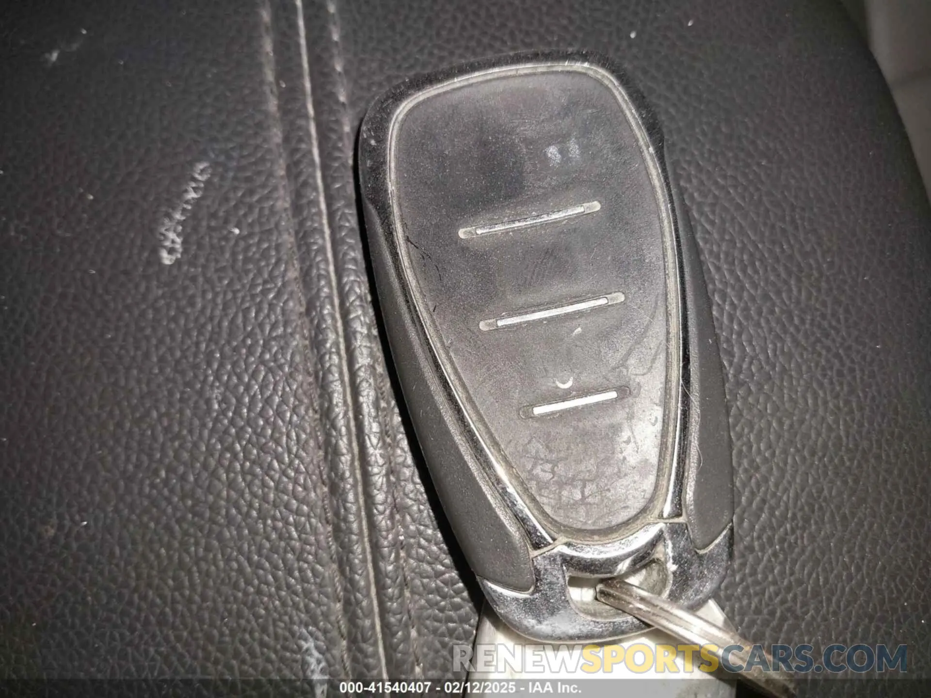 11 Photograph of a damaged car 2GNAXXEV1K6231746 CHEVROLET EQUINOX 2019