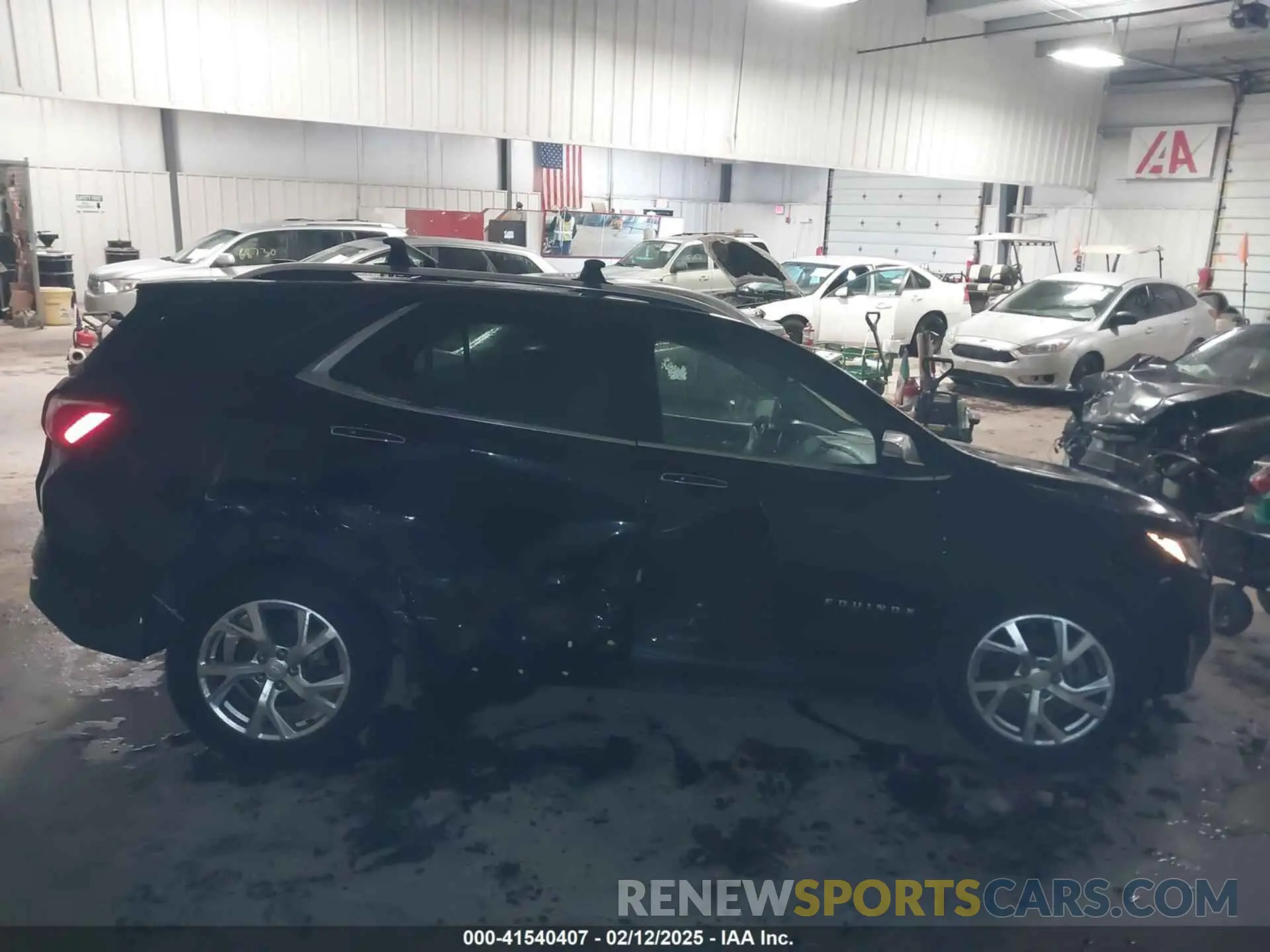 13 Photograph of a damaged car 2GNAXXEV1K6231746 CHEVROLET EQUINOX 2019