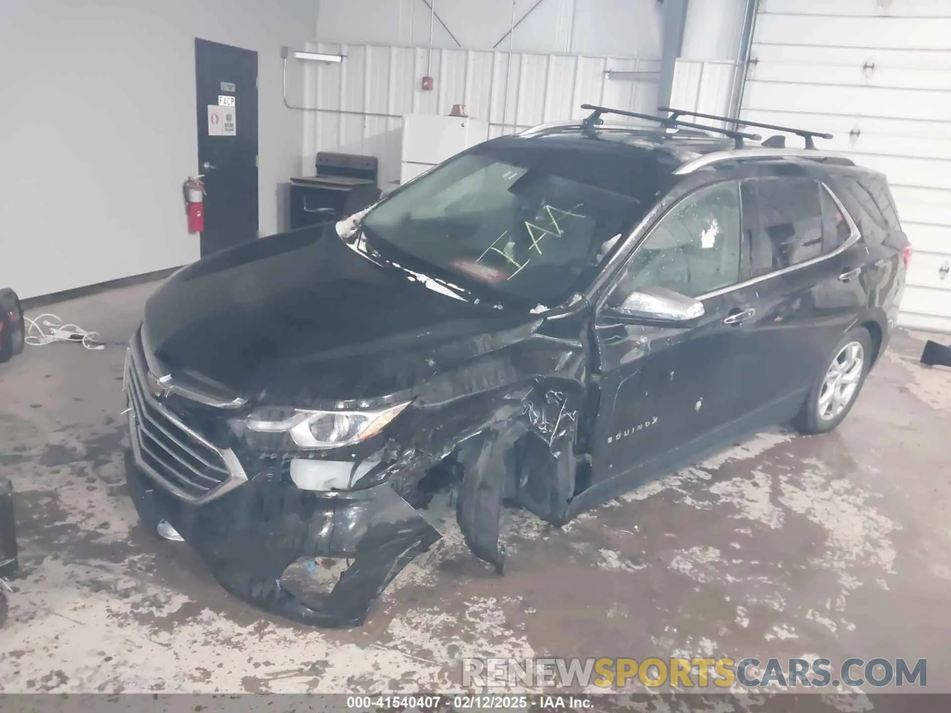 2 Photograph of a damaged car 2GNAXXEV1K6231746 CHEVROLET EQUINOX 2019