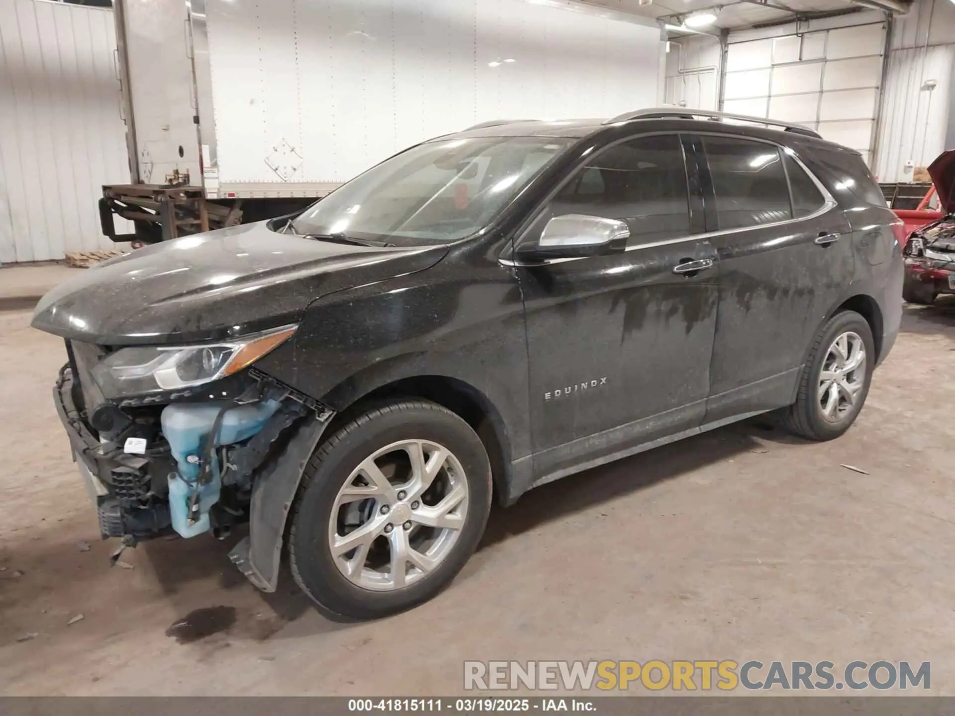 2 Photograph of a damaged car 2GNAXXEV4K6204721 CHEVROLET EQUINOX 2019