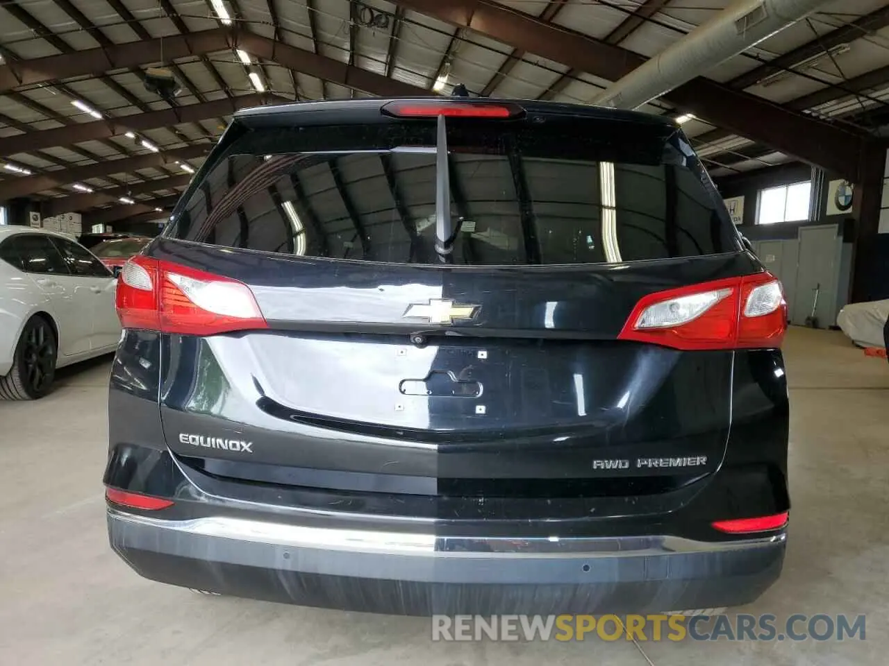 6 Photograph of a damaged car 2GNAXXEV6K6274298 CHEVROLET EQUINOX 2019