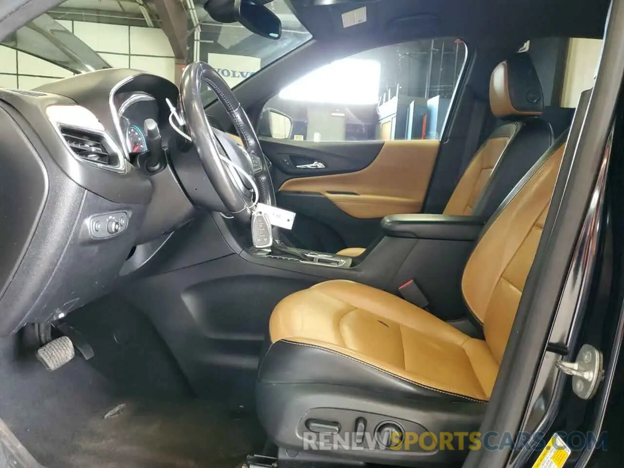7 Photograph of a damaged car 2GNAXXEV6K6274298 CHEVROLET EQUINOX 2019