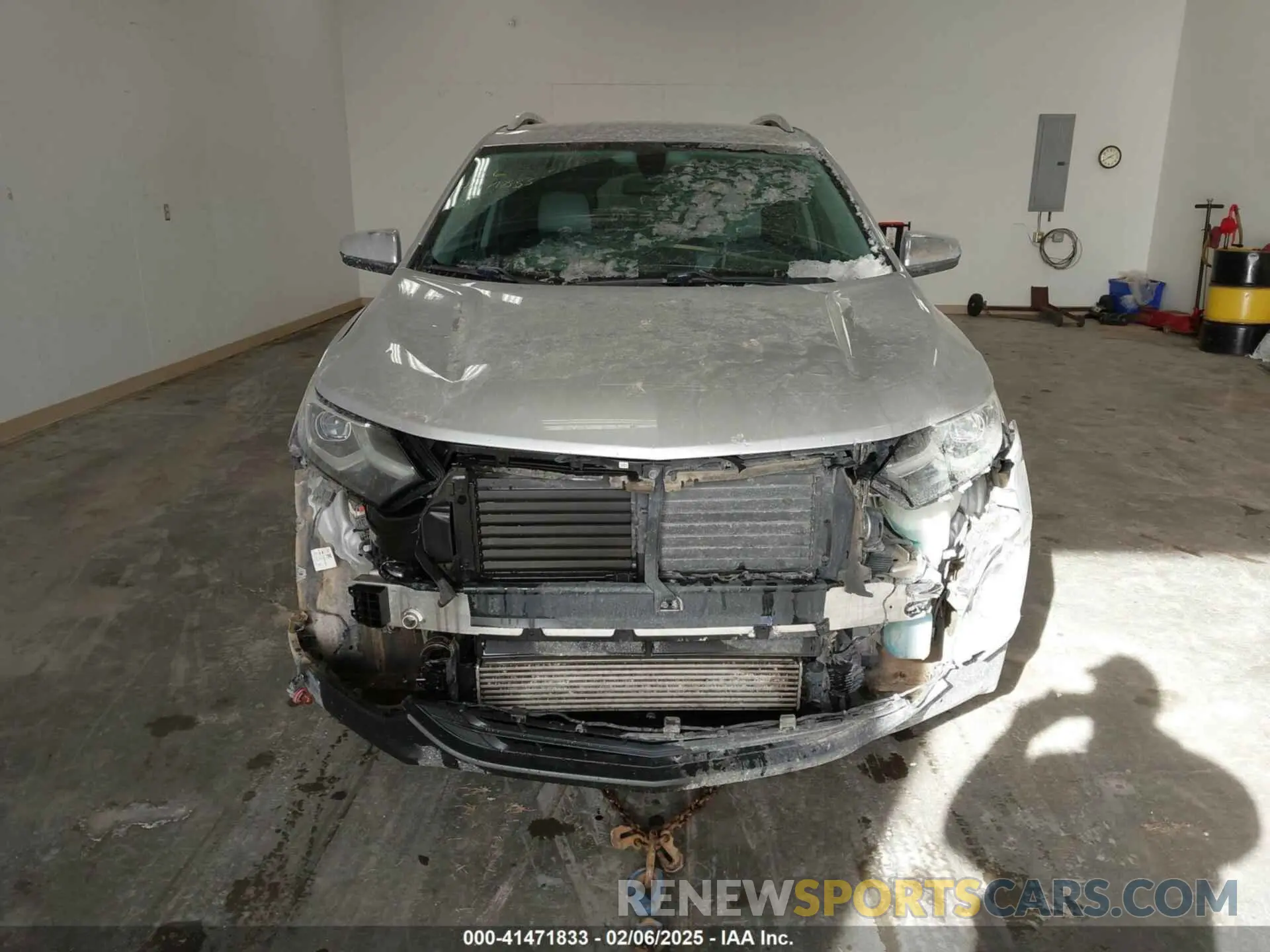 13 Photograph of a damaged car 2GNAXYEX3K6238138 CHEVROLET EQUINOX 2019