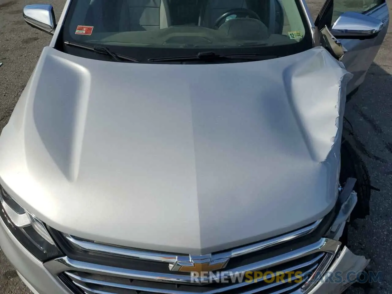 12 Photograph of a damaged car 2GNAXYEX6K6105776 CHEVROLET EQUINOX 2019