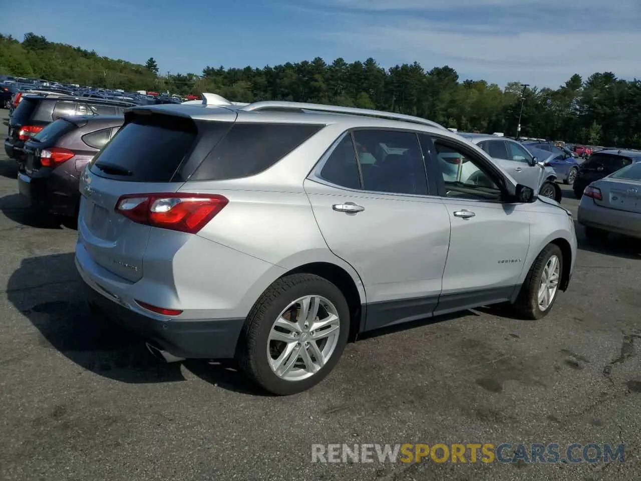 3 Photograph of a damaged car 2GNAXYEX6K6105776 CHEVROLET EQUINOX 2019