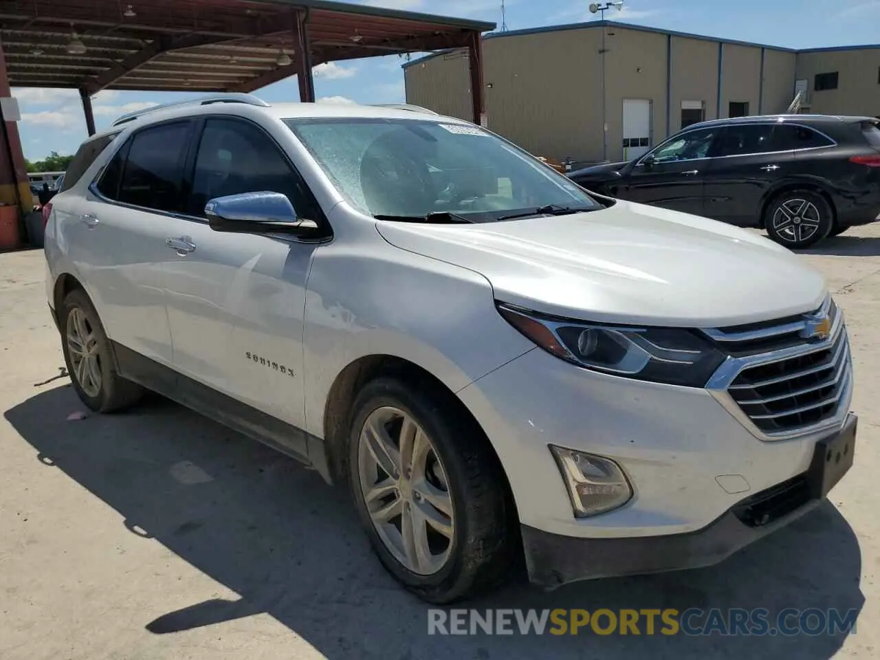 4 Photograph of a damaged car 2GNAXYEX9K6275047 CHEVROLET EQUINOX 2019