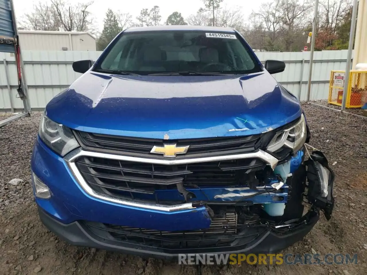 5 Photograph of a damaged car 3GNAXHEV0KS540468 CHEVROLET EQUINOX 2019