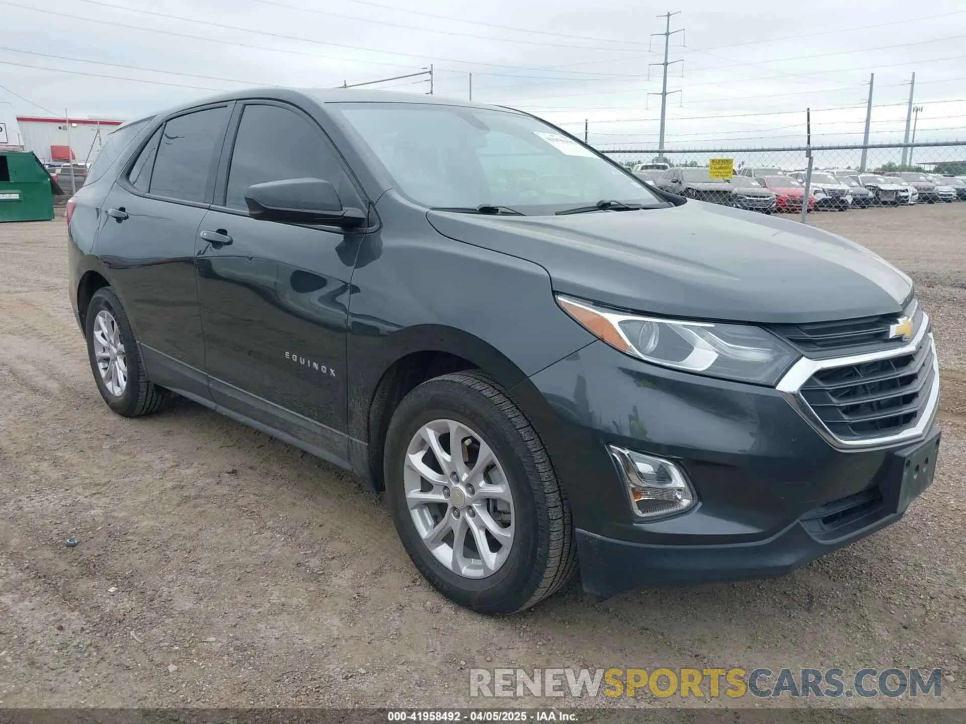 1 Фотография поврежденного автомобиля 3GNAXHEV1KS630874 CHEVROLET EQUINOX 2019