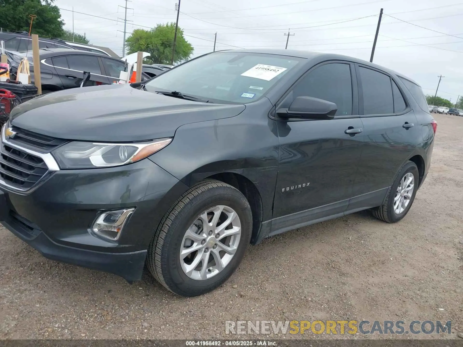 6 Фотография поврежденного автомобиля 3GNAXHEV1KS630874 CHEVROLET EQUINOX 2019