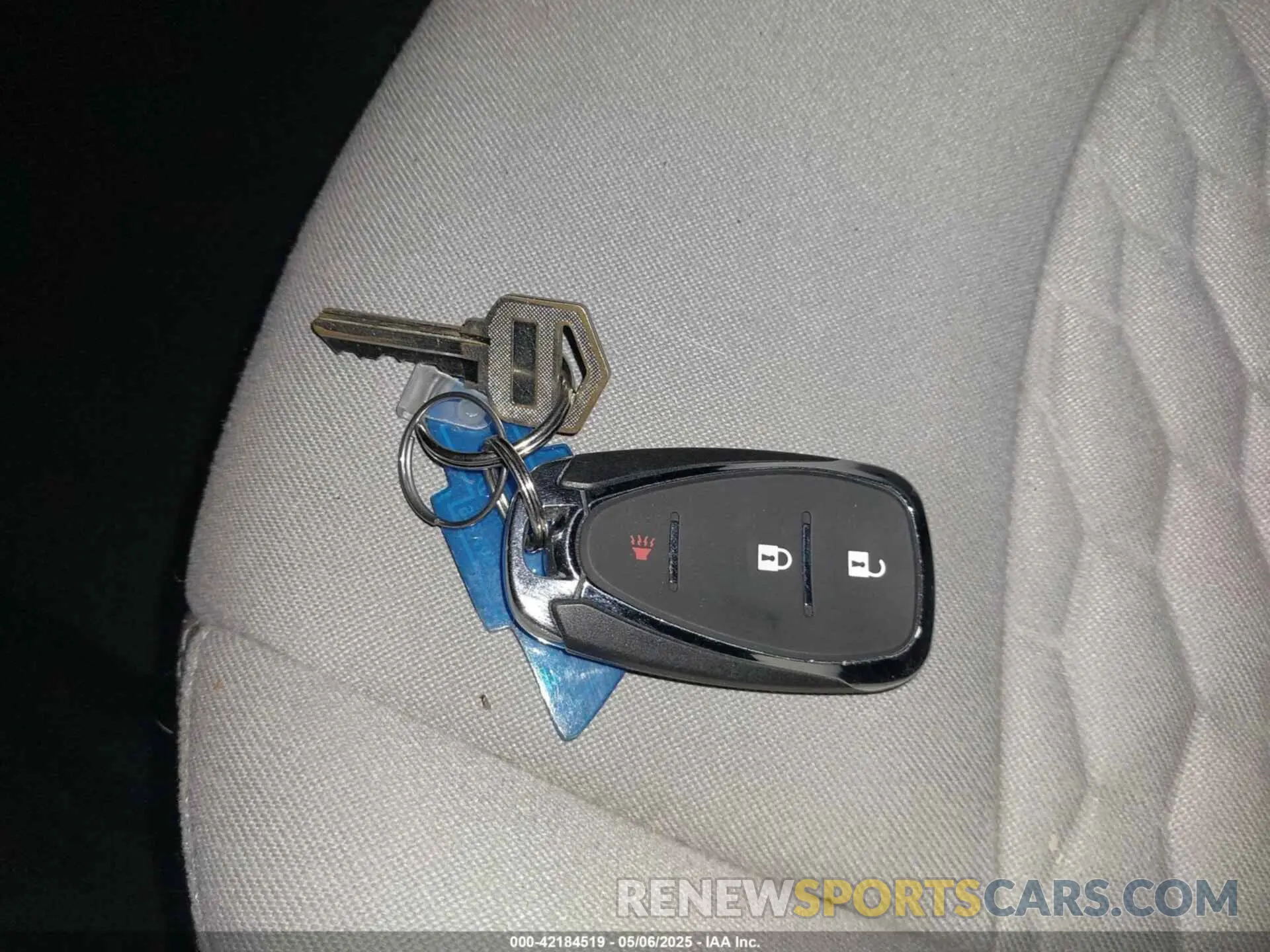 11 Фотография поврежденного автомобиля 3GNAXHEV1KS659548 CHEVROLET EQUINOX 2019