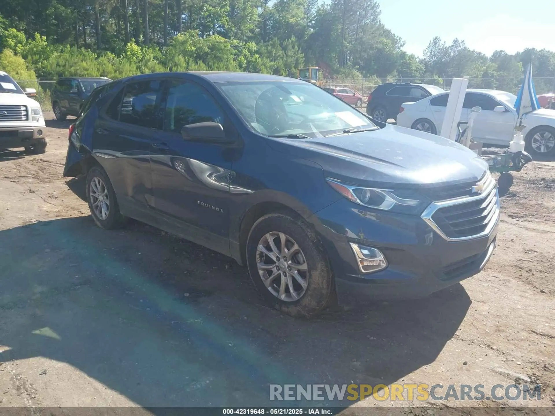1 Фотография поврежденного автомобиля 3GNAXHEV2KL190528 CHEVROLET EQUINOX 2019