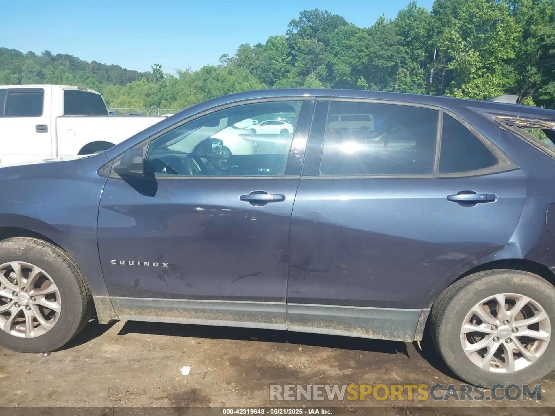 13 Фотография поврежденного автомобиля 3GNAXHEV2KL190528 CHEVROLET EQUINOX 2019