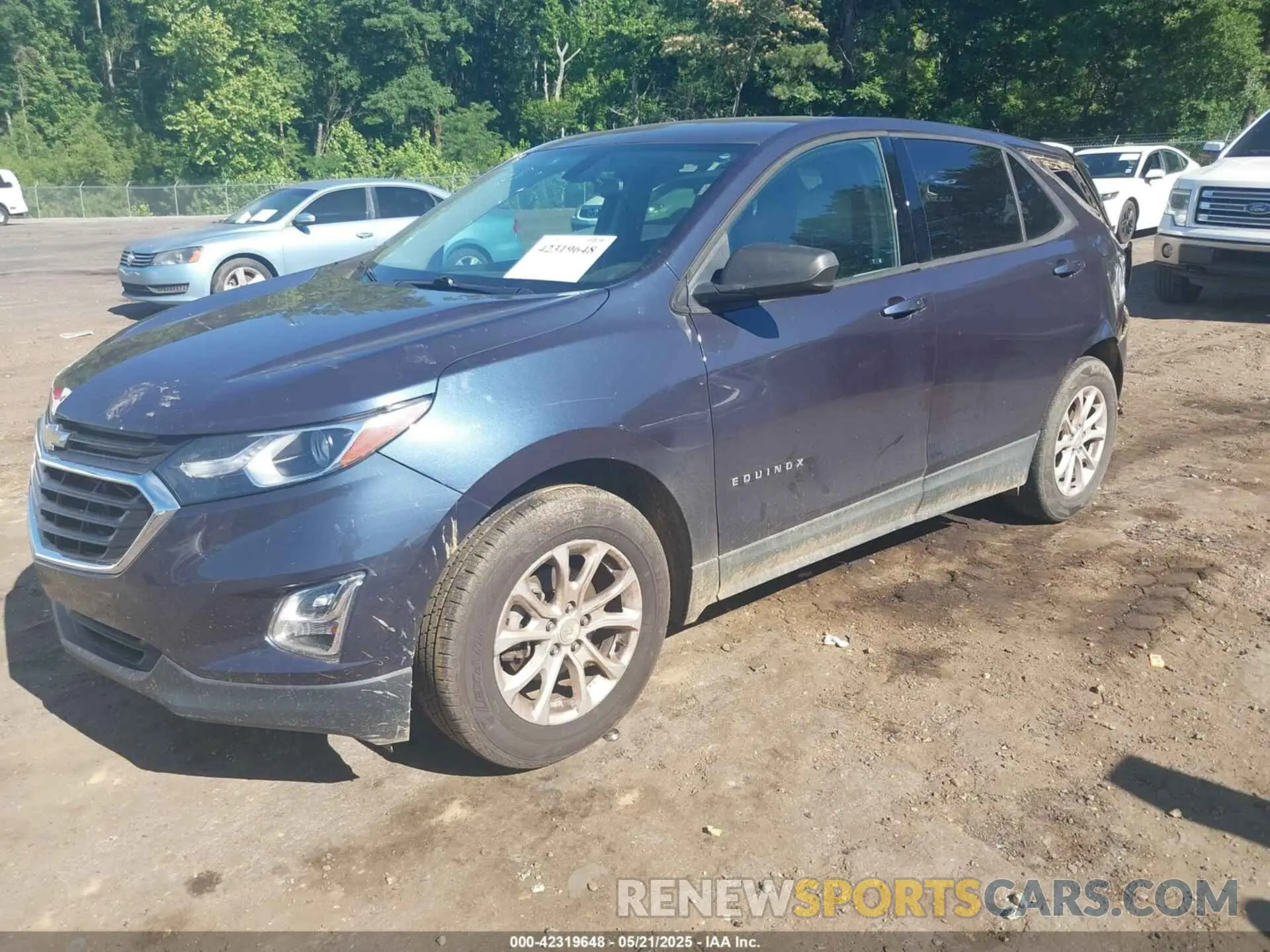 2 Фотография поврежденного автомобиля 3GNAXHEV2KL190528 CHEVROLET EQUINOX 2019