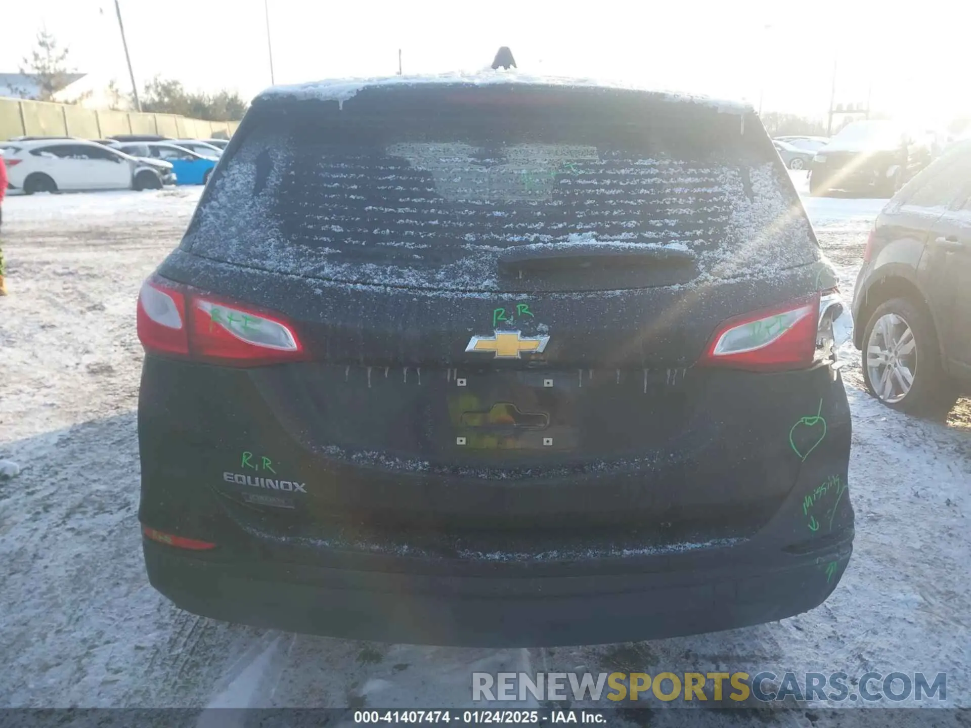17 Photograph of a damaged car 3GNAXHEV2KL223849 CHEVROLET EQUINOX 2019