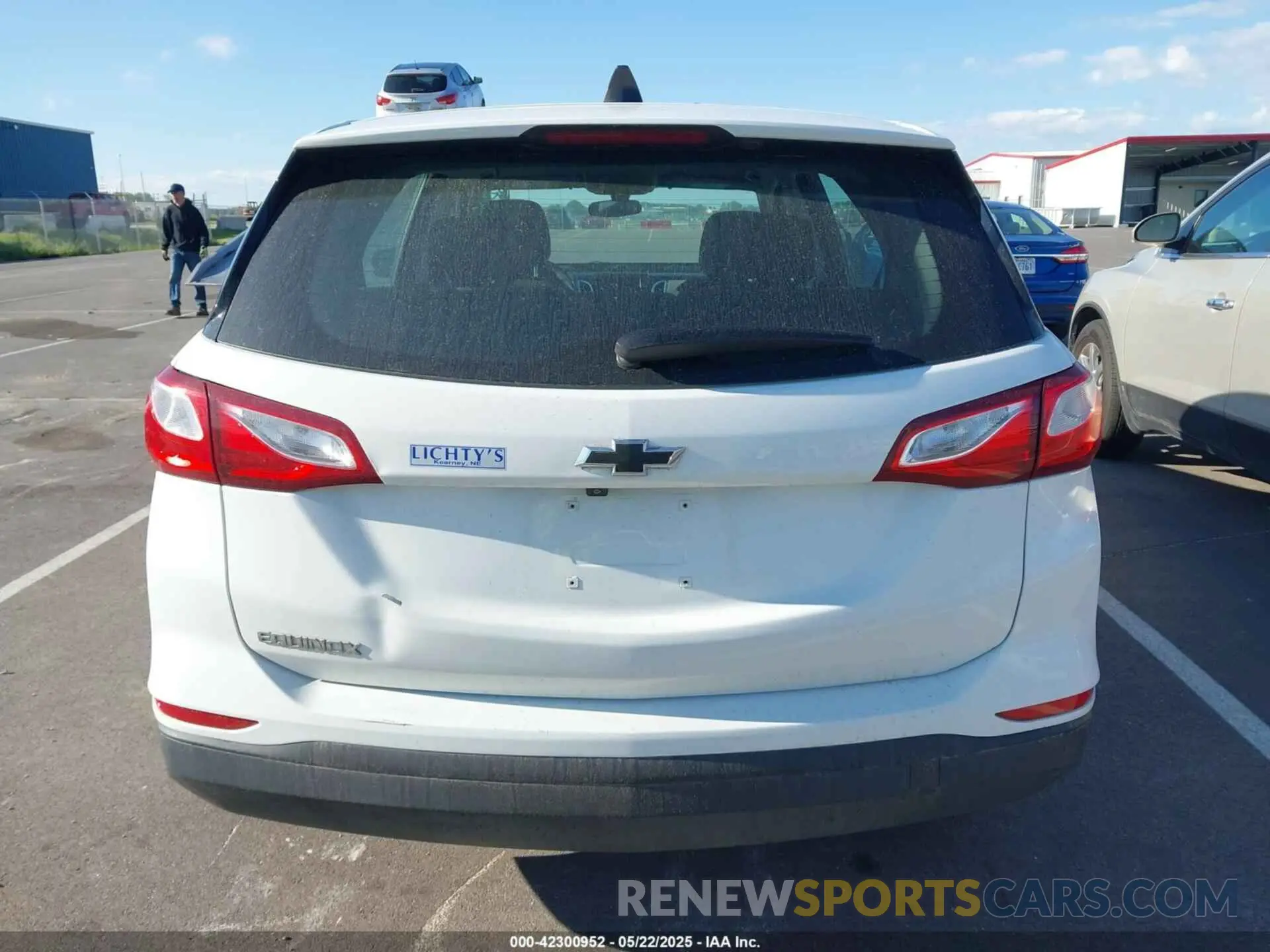16 Фотография поврежденного автомобиля 3GNAXHEV2KS562553 CHEVROLET EQUINOX 2019