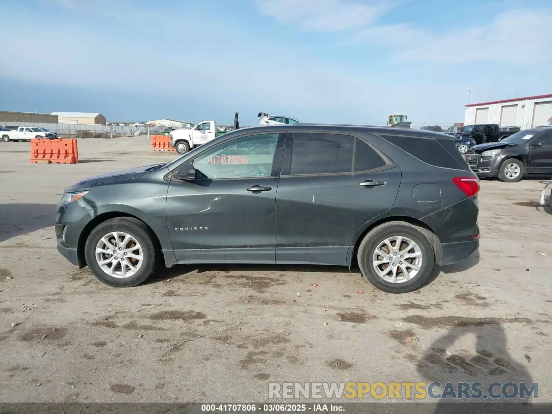 15 Photograph of a damaged car 3GNAXHEV2KS564335 CHEVROLET EQUINOX 2019