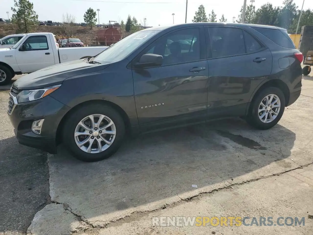 1 Photograph of a damaged car 3GNAXHEV3KS645926 CHEVROLET EQUINOX 2019