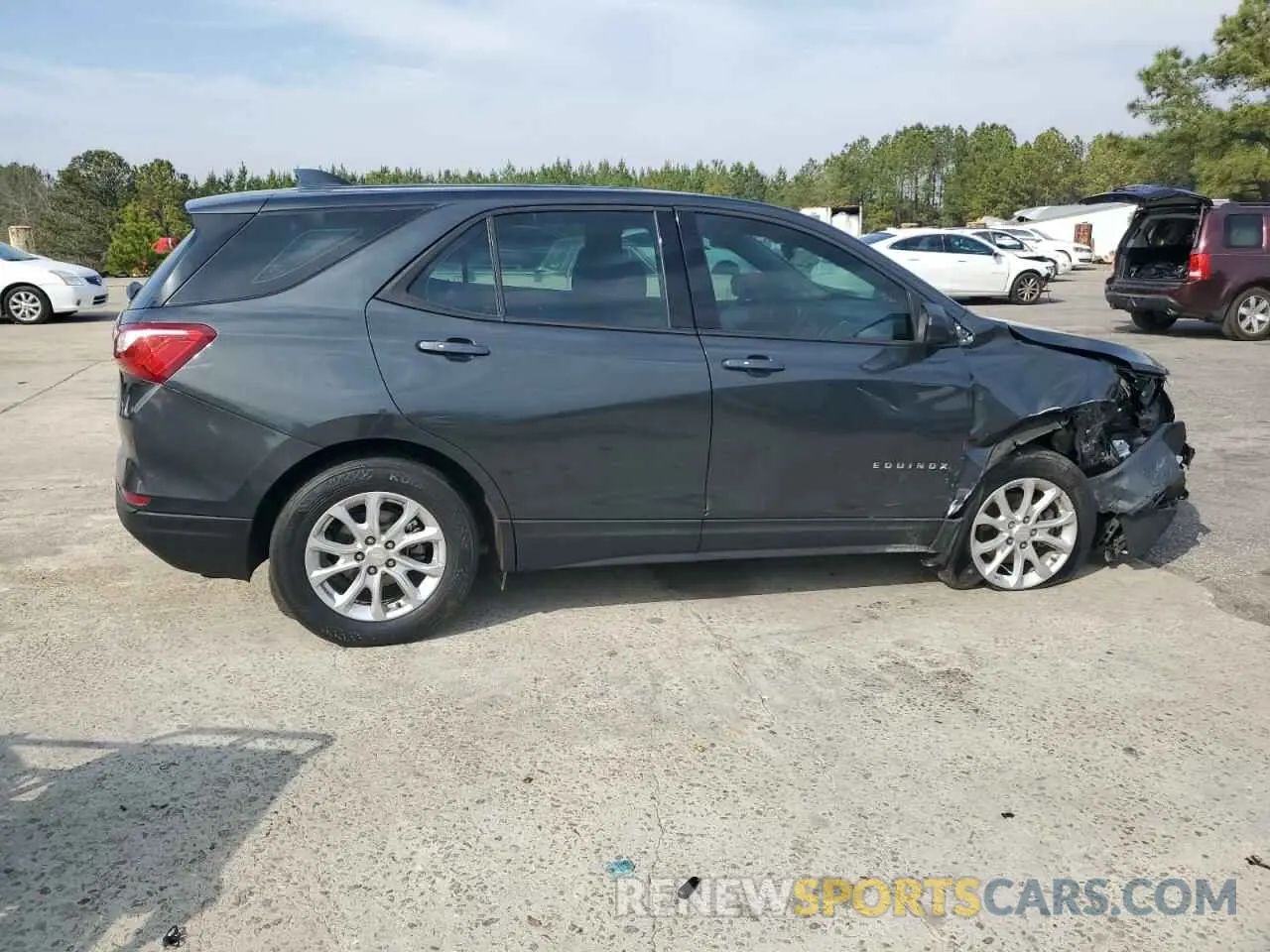 3 Photograph of a damaged car 3GNAXHEV3KS645926 CHEVROLET EQUINOX 2019