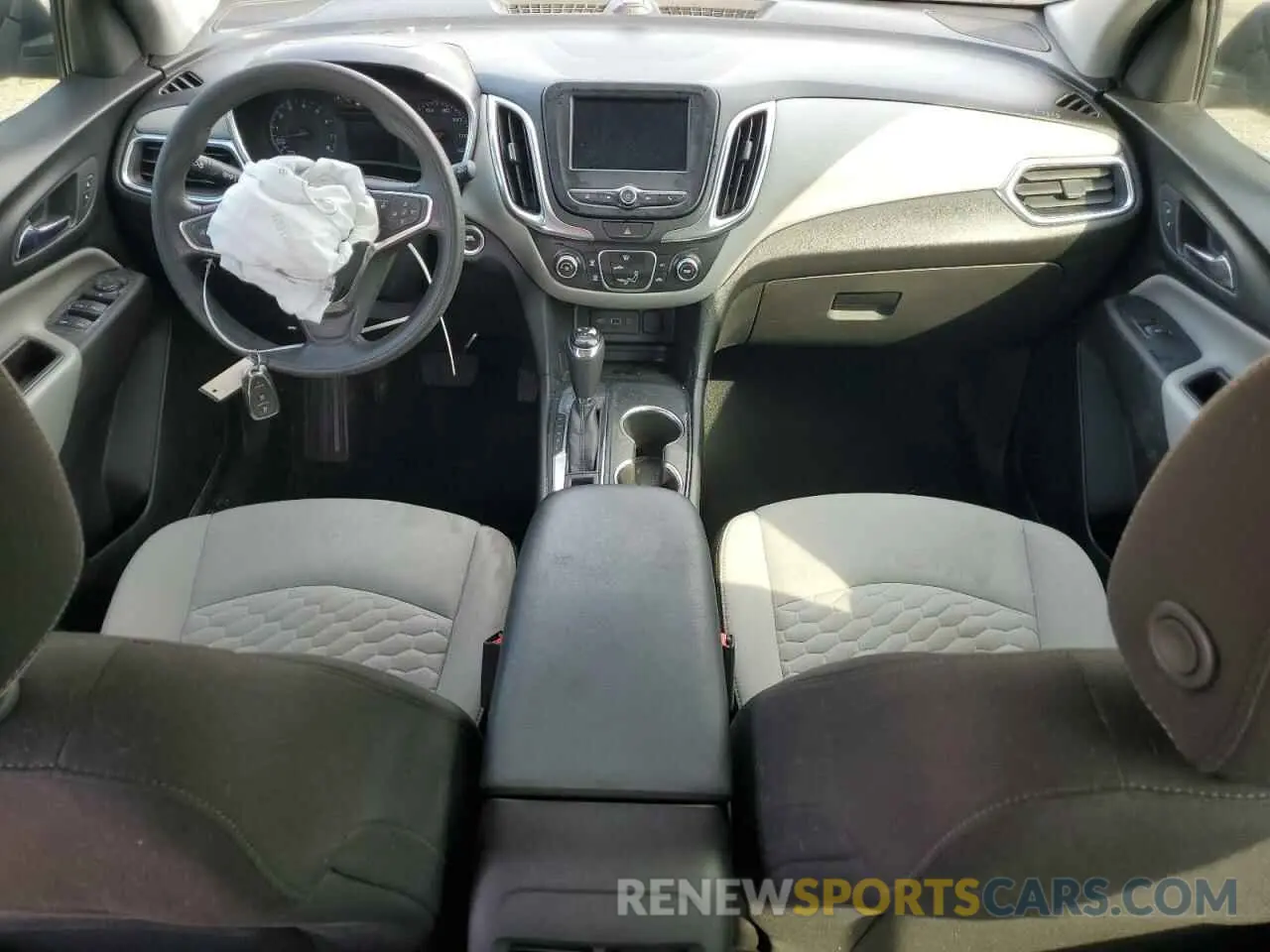 8 Photograph of a damaged car 3GNAXHEV3KS645926 CHEVROLET EQUINOX 2019