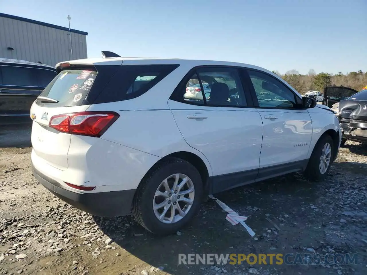 3 Photograph of a damaged car 3GNAXHEV4KL206874 CHEVROLET EQUINOX 2019
